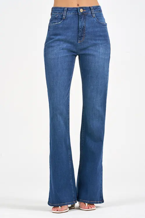 Calça Jeans Flare Curta Gisele Compress Fit Feminina CFE5591