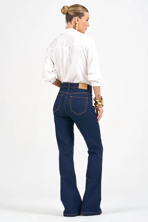 Calça Jeans Flare CFE5593