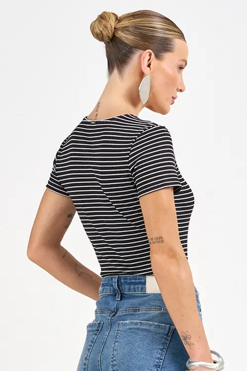 Blusa de Malha Listrada Feminina BM5683
