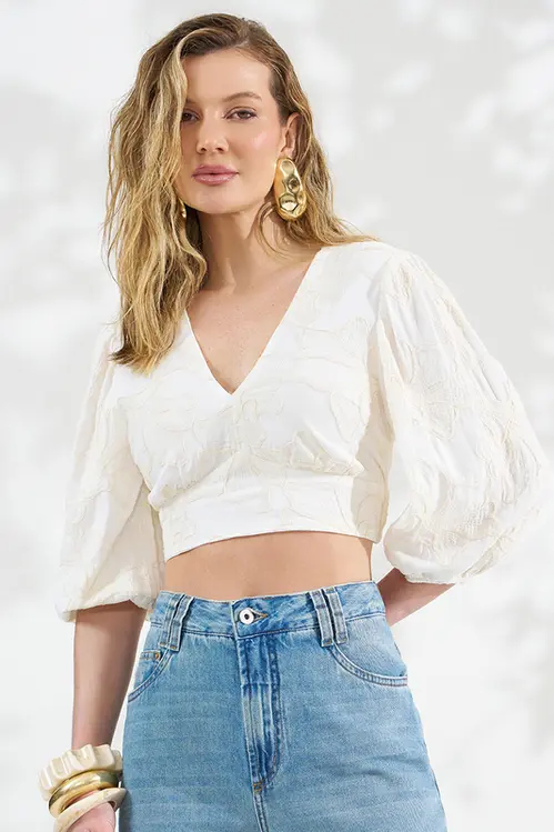 Blusa Cropped com Bordados Feminina BP5911